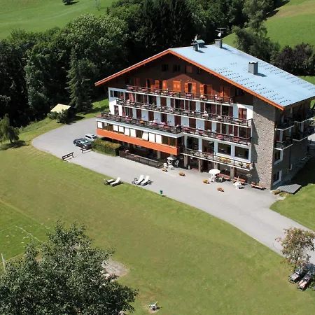 Les Chalets Du Prariand Megeve